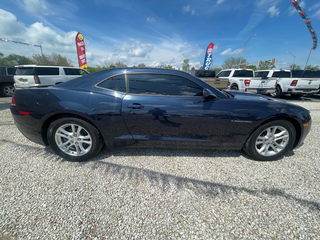 Chevrolet Camaro 1LS Coupe 2015