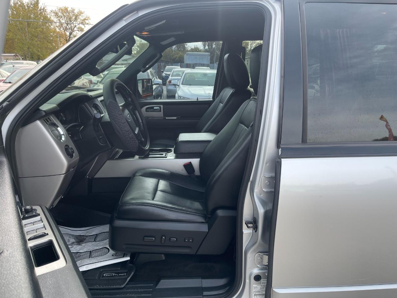 Ford Expedition EL XLT 4WD 2017