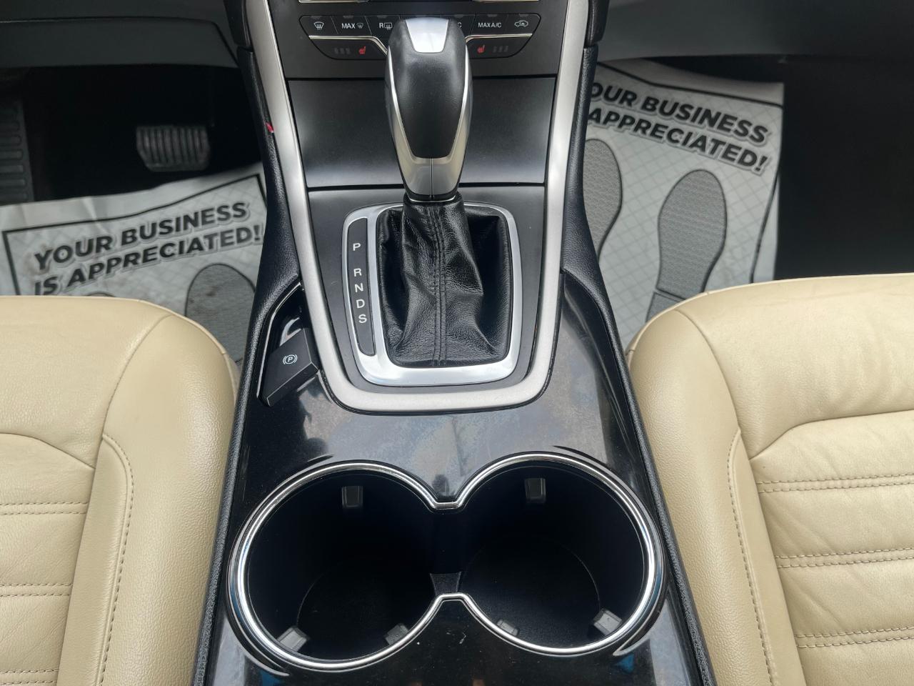 Ford Edge SEL FWD 2015