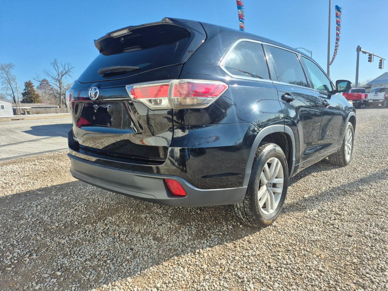 Toyota Highlander LE FWD I4 2016