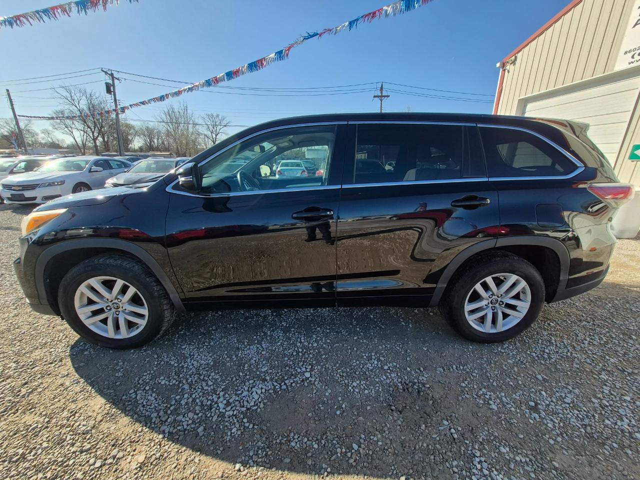 Toyota Highlander LE FWD I4 2016