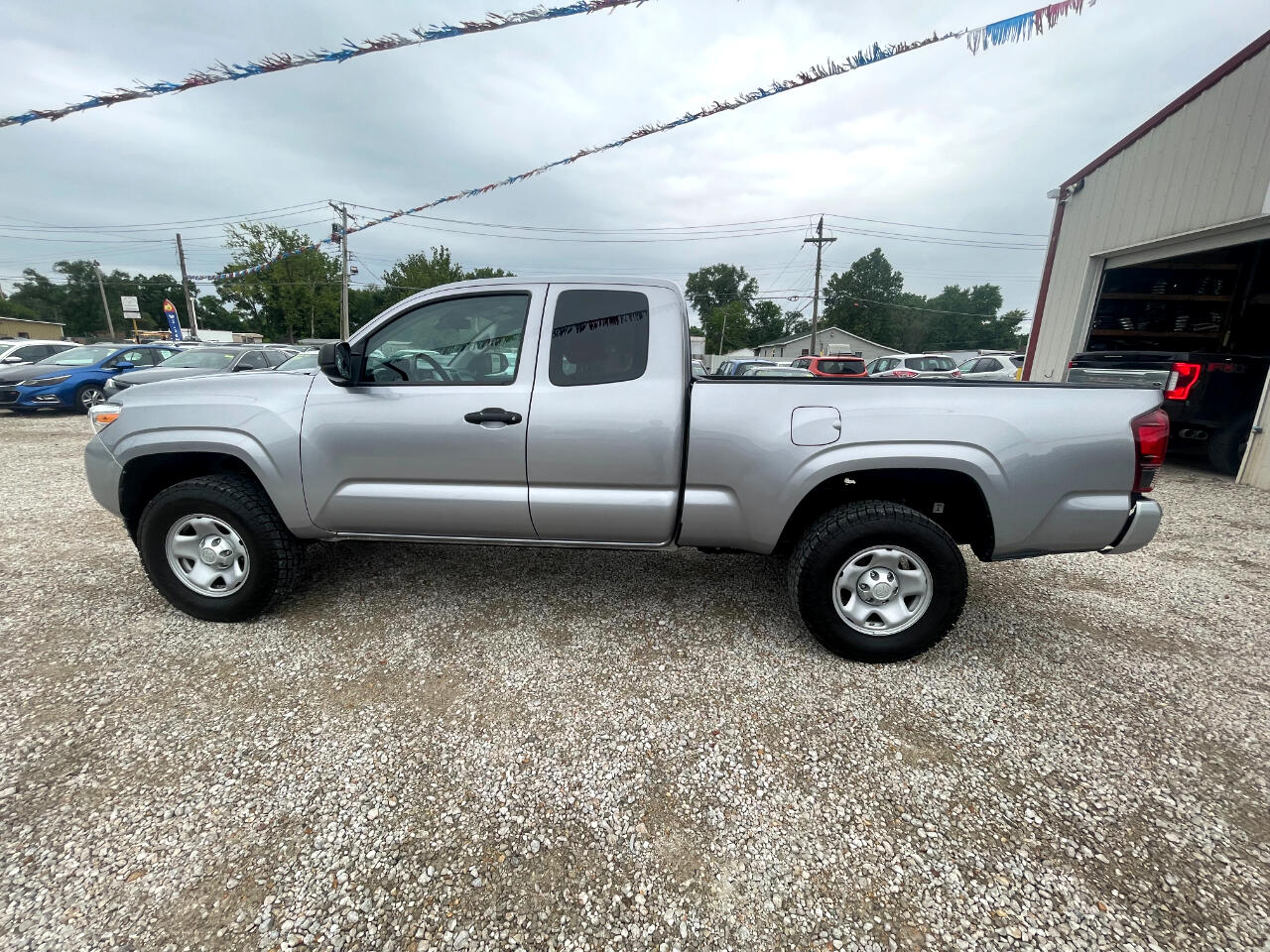 Toyota Tacoma SR5 Access Cab I4 6AT 2WD 2021