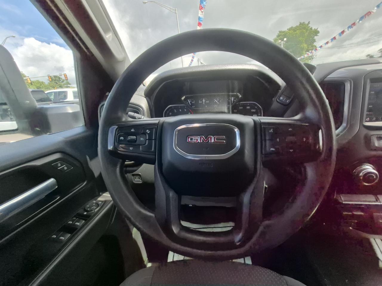 GMC Sierra 2500HD Base Crew Cab 4WD 2021