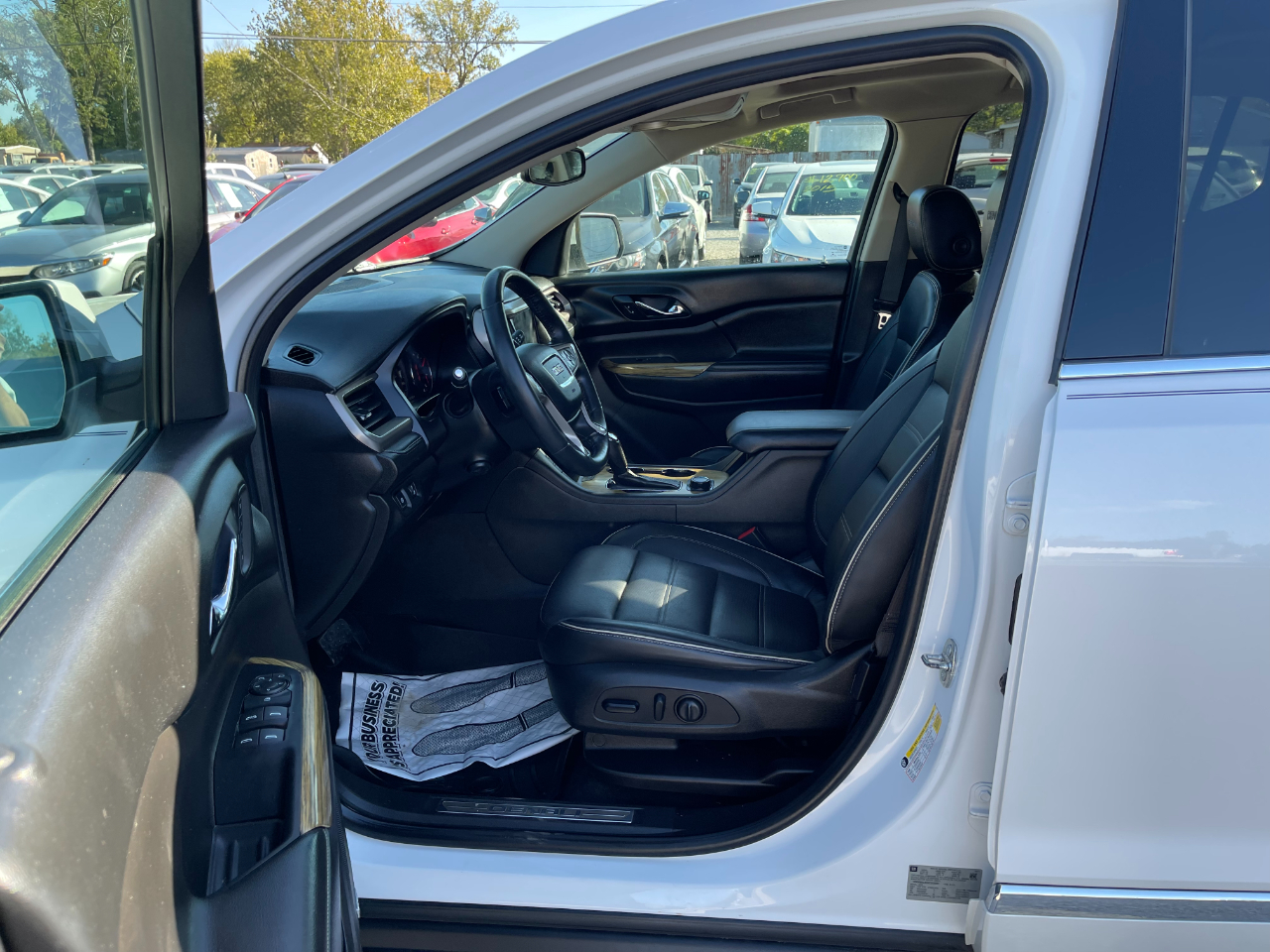 GMC Acadia Denali AWD 2017 GMC Acadia Denali AWD 2017