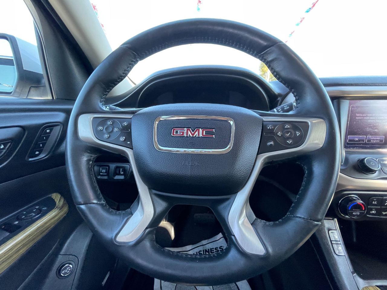 GMC Acadia Denali AWD 2017 GMC Acadia Denali AWD 2017