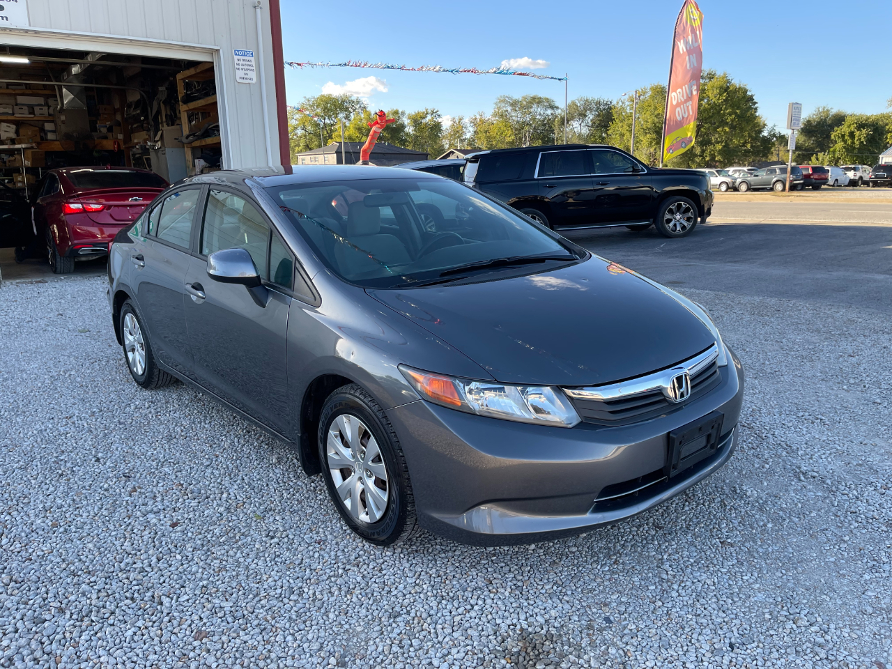 Honda Civic LX Sedan 5-Speed AT 2012 Honda Civic LX Sedan 5-Speed AT 2012