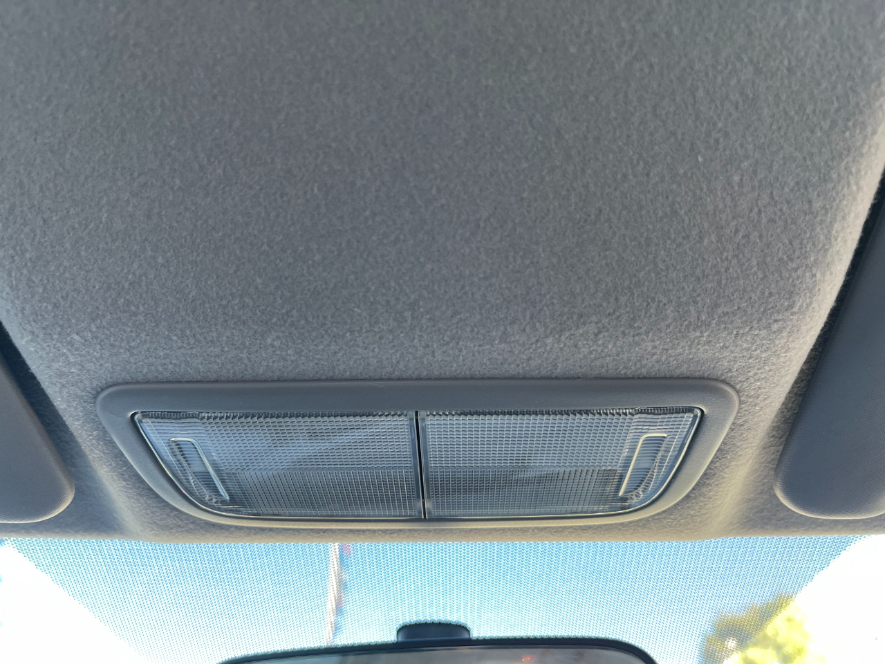 Honda Civic LX Sedan 5-Speed AT 2012 Honda Civic LX Sedan 5-Speed AT 2012