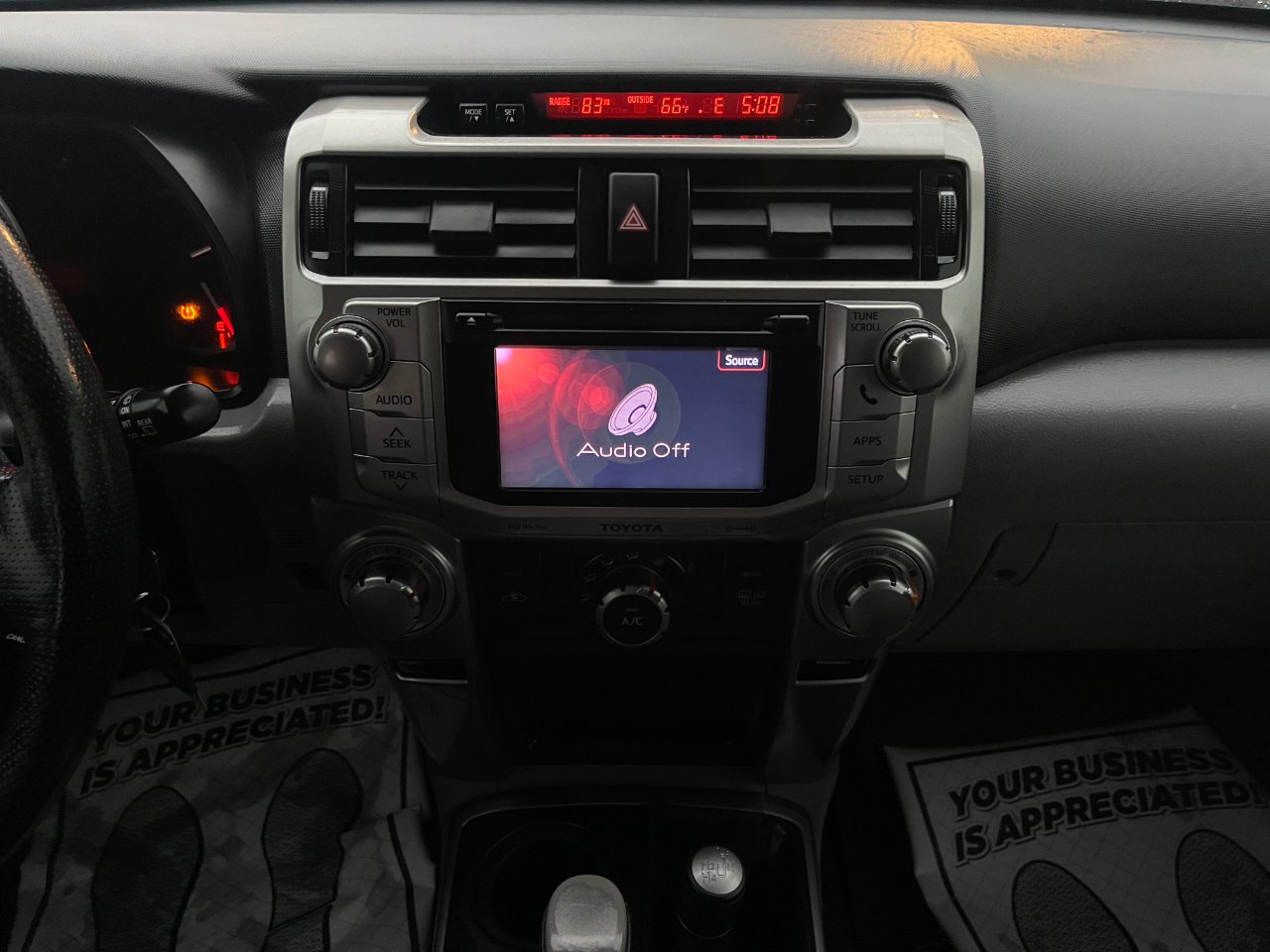 Toyota 4Runner SR5 4WD 2012 Toyota 4Runner SR5 4WD 2012