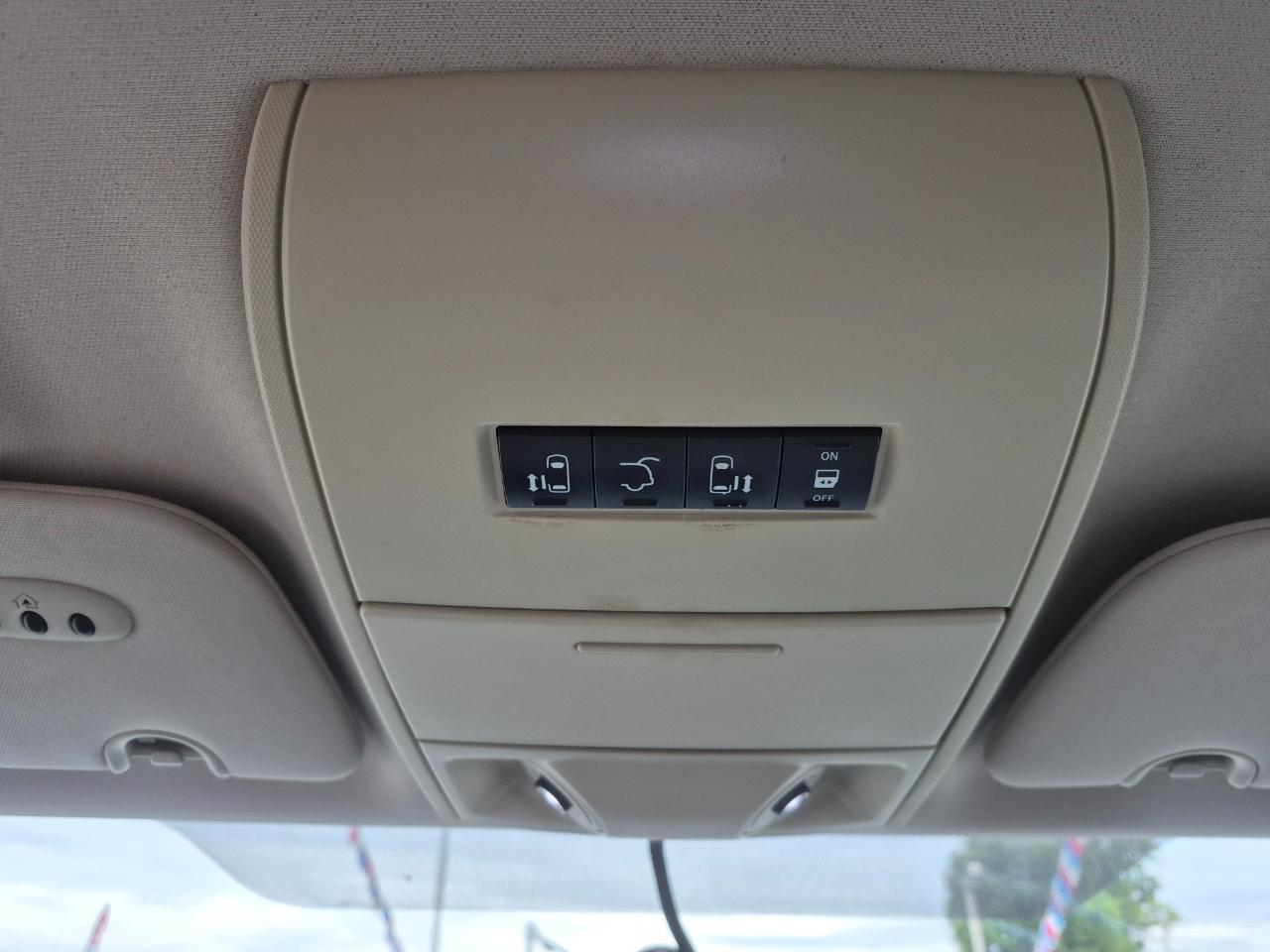 Chrysler Town & Country Touring 2013
