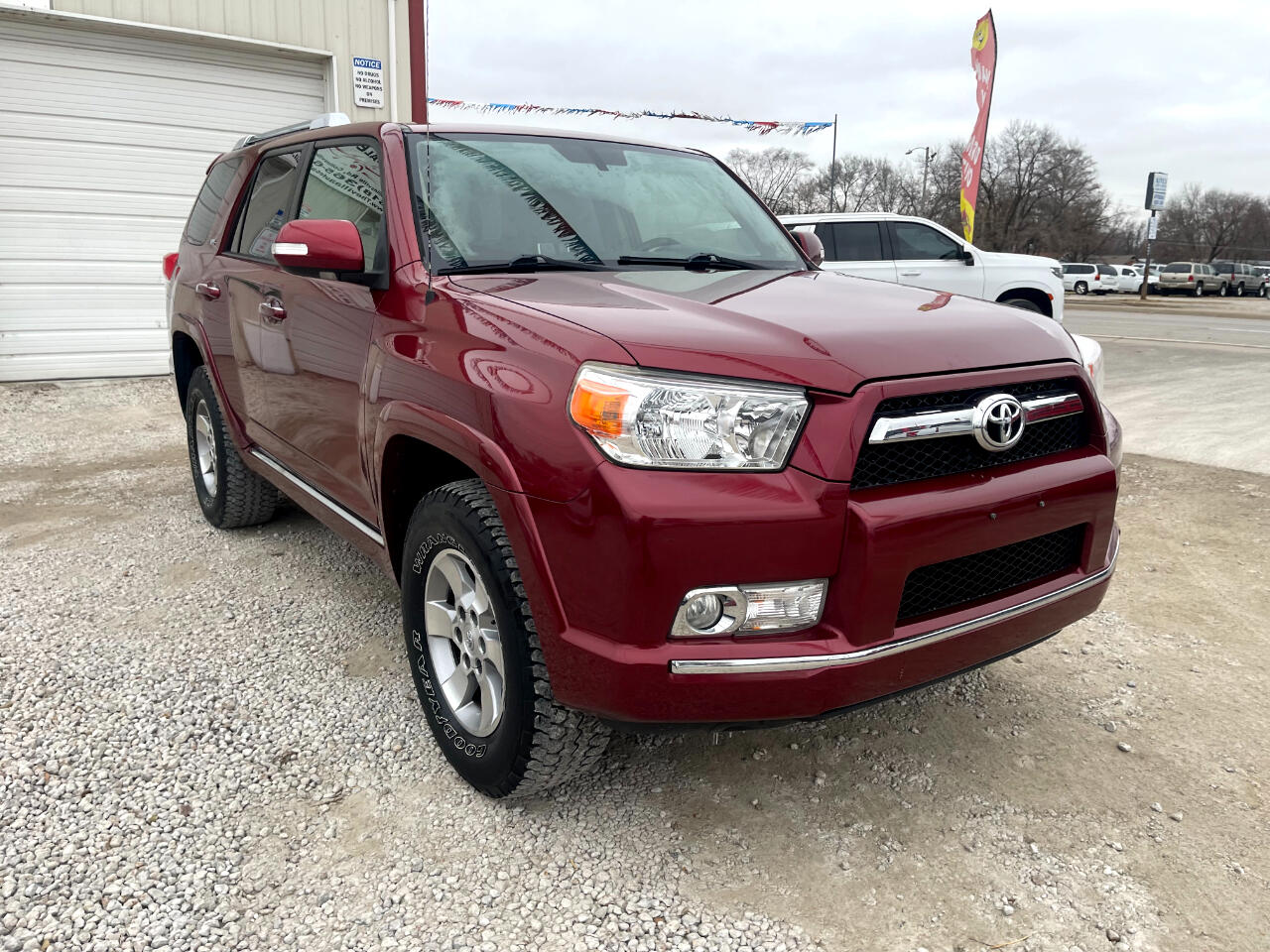 Toyota 4Runner SR5 4WD 2011