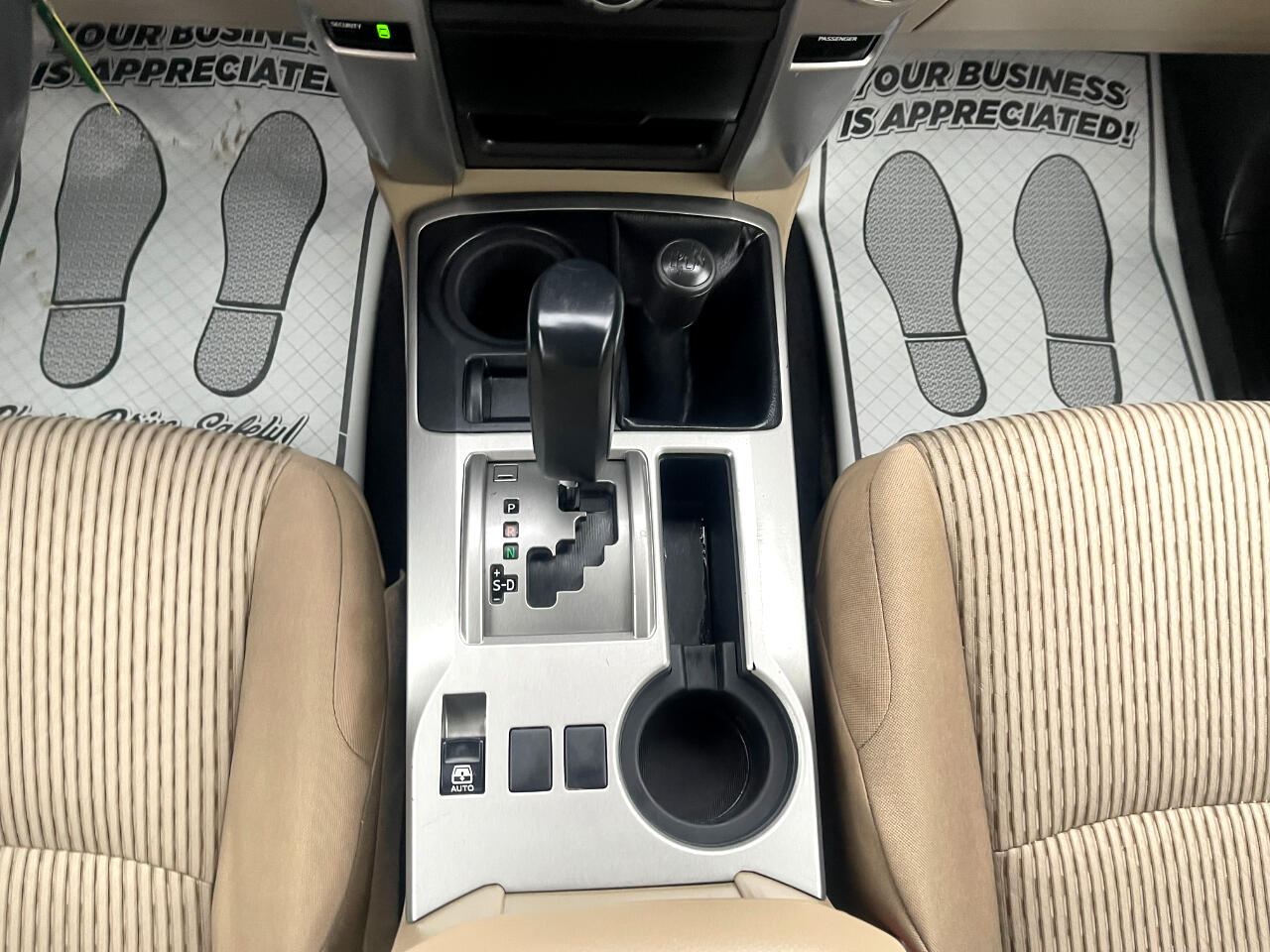 Toyota 4Runner SR5 4WD 2011