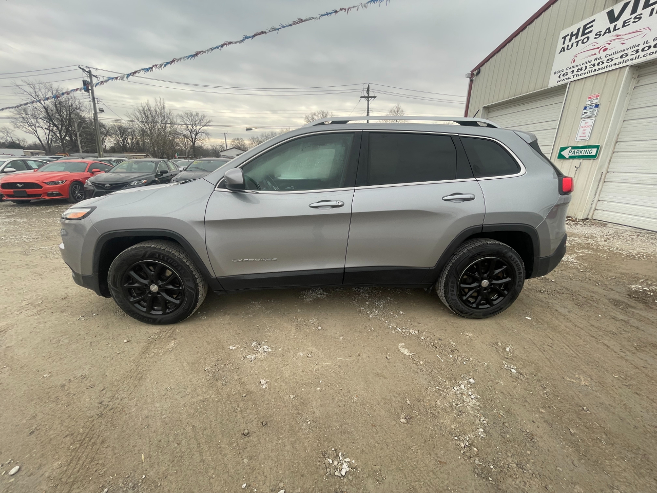 Jeep Cherokee Latitude 4WD 2015