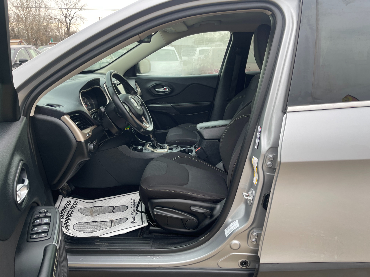 Jeep Cherokee Latitude 4WD 2015