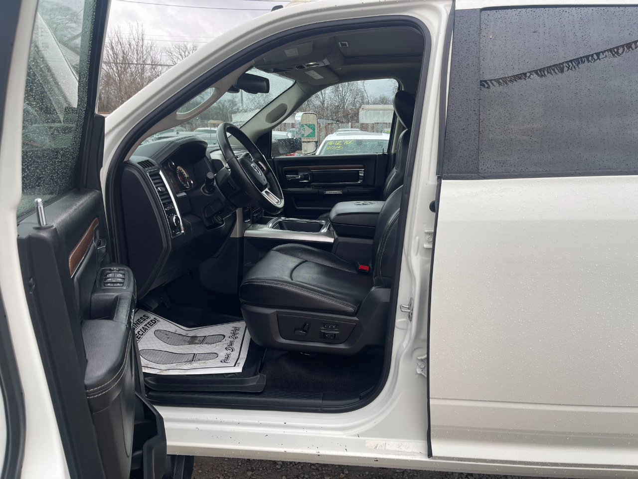 RAM 3500 Laramie Crew Cab LWB 4WD DRW 2017