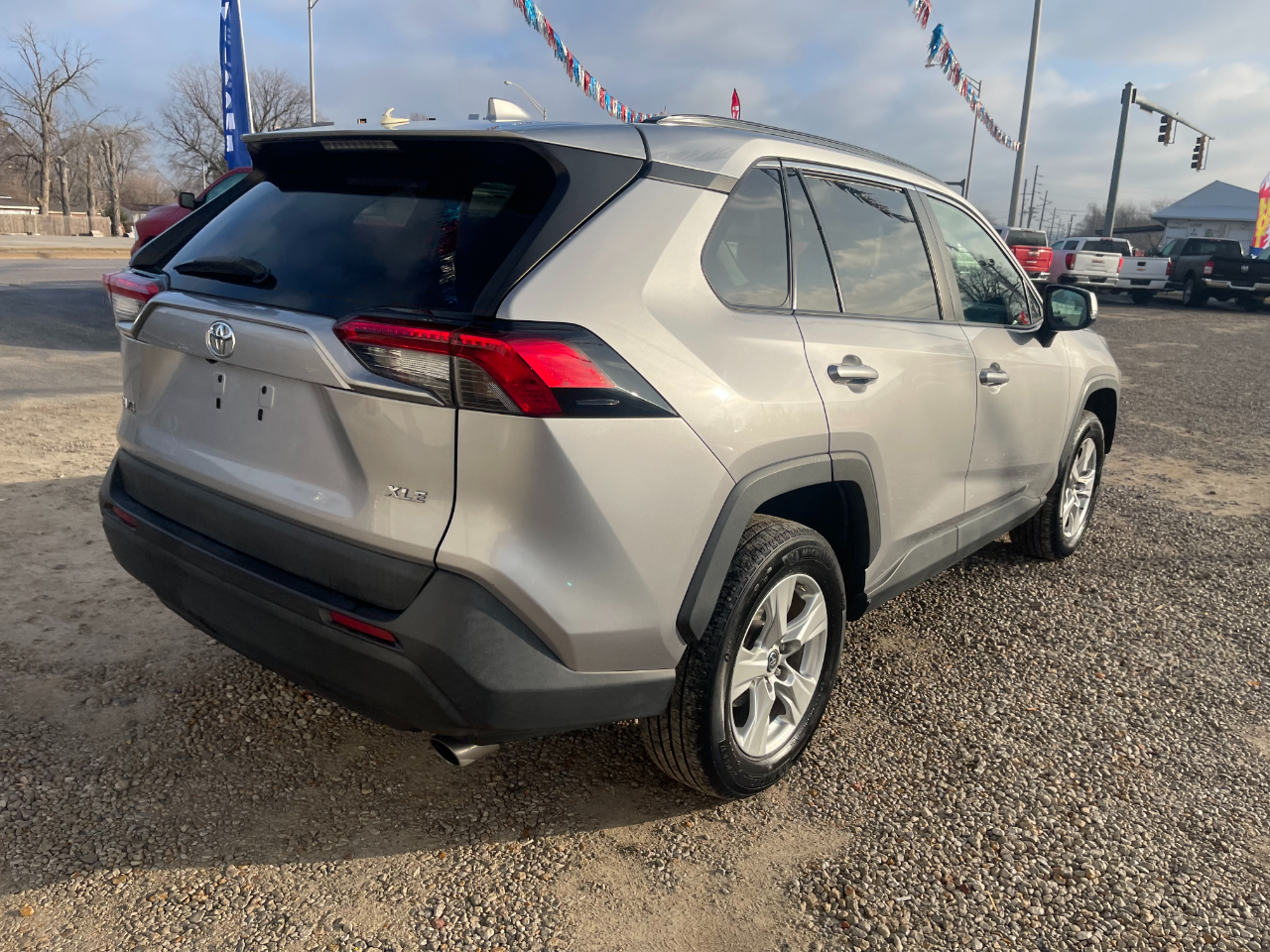 Toyota RAV4 XLE 2019