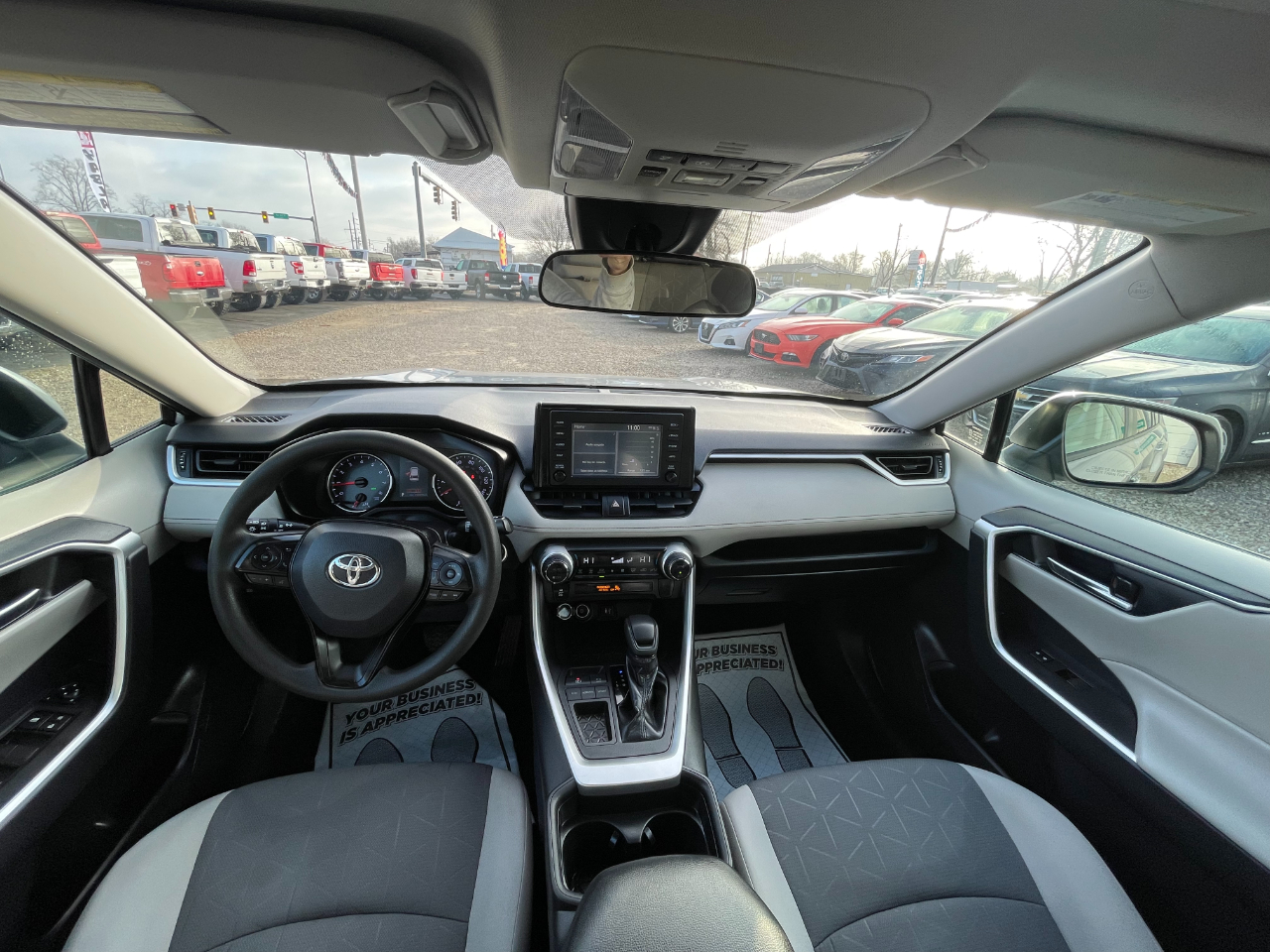 Toyota RAV4 XLE 2019