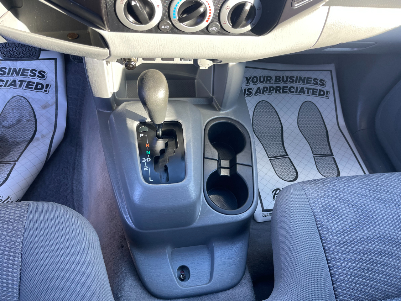 Toyota Tacoma Regular Cab 2WD 2010