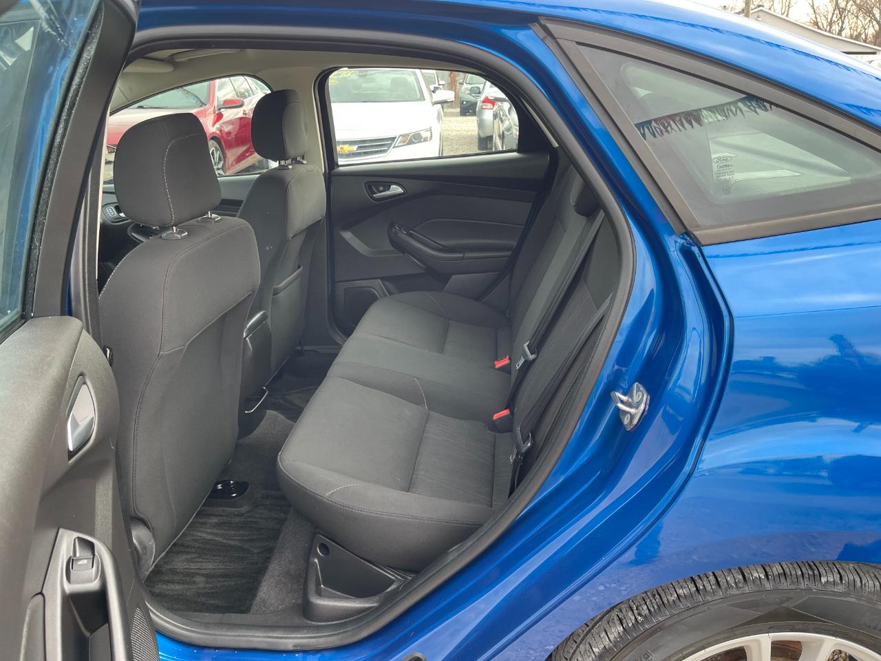 Ford Focus SE Sedan 2018