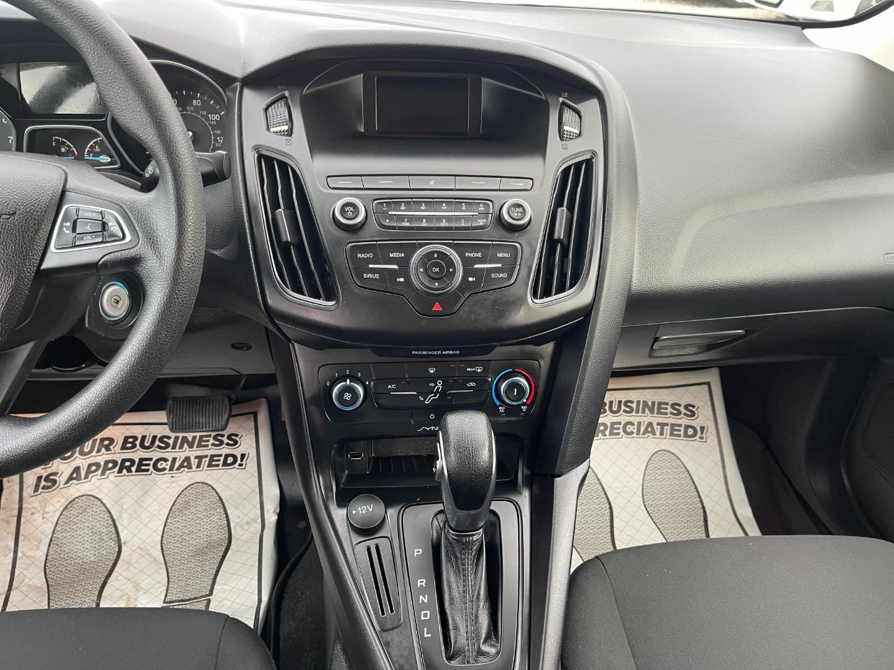 Ford Focus SE Sedan 2018