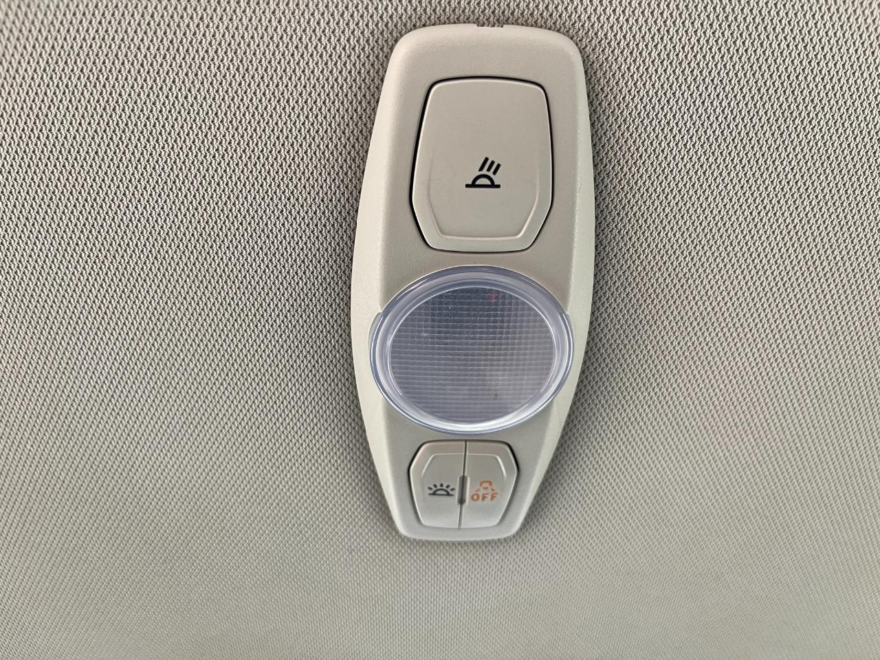 Ford Focus SE Sedan 2018