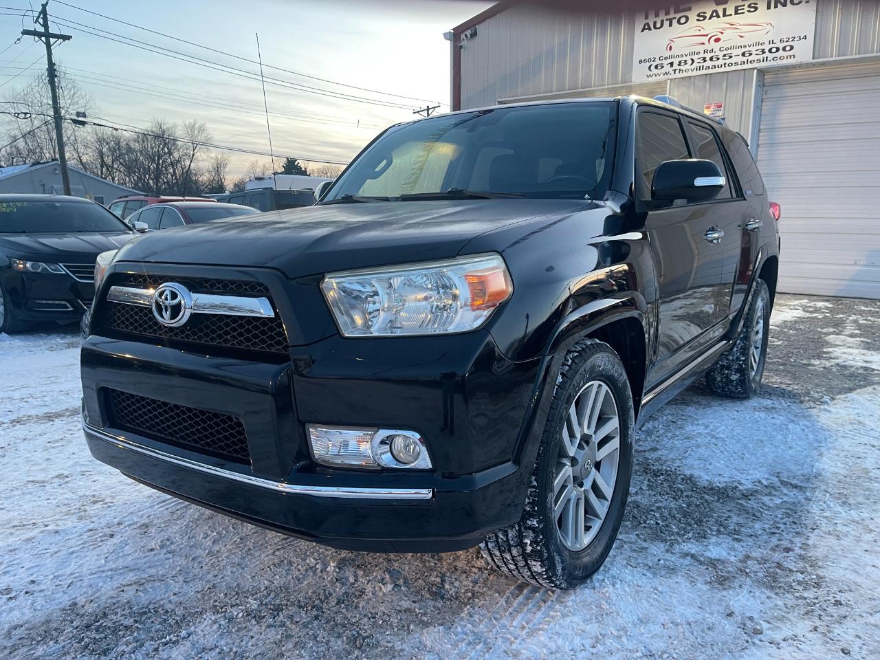 Toyota 4Runner SR5 2WD 2013