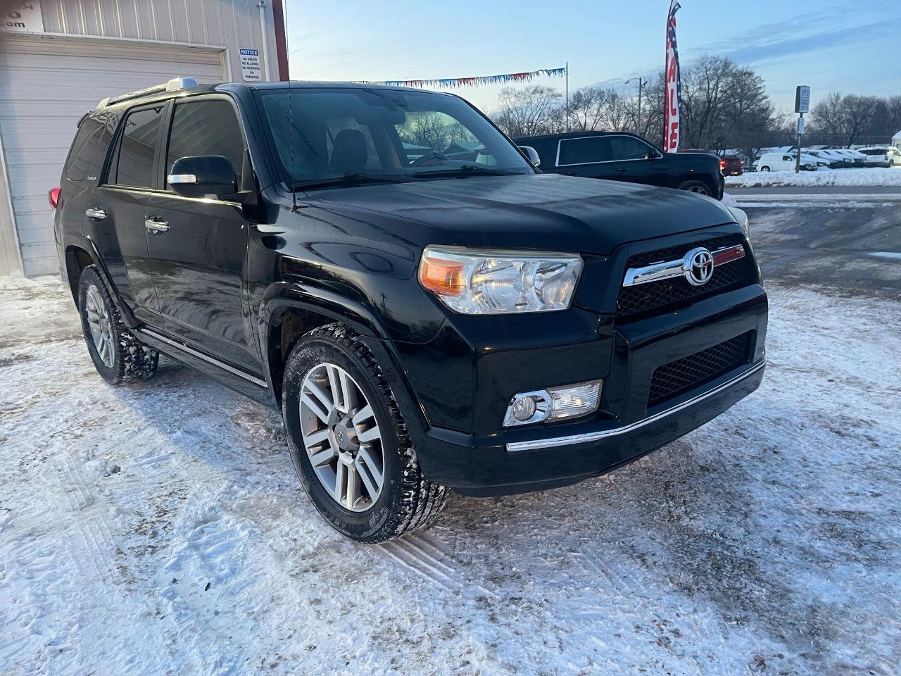 Toyota 4Runner SR5 2WD 2013