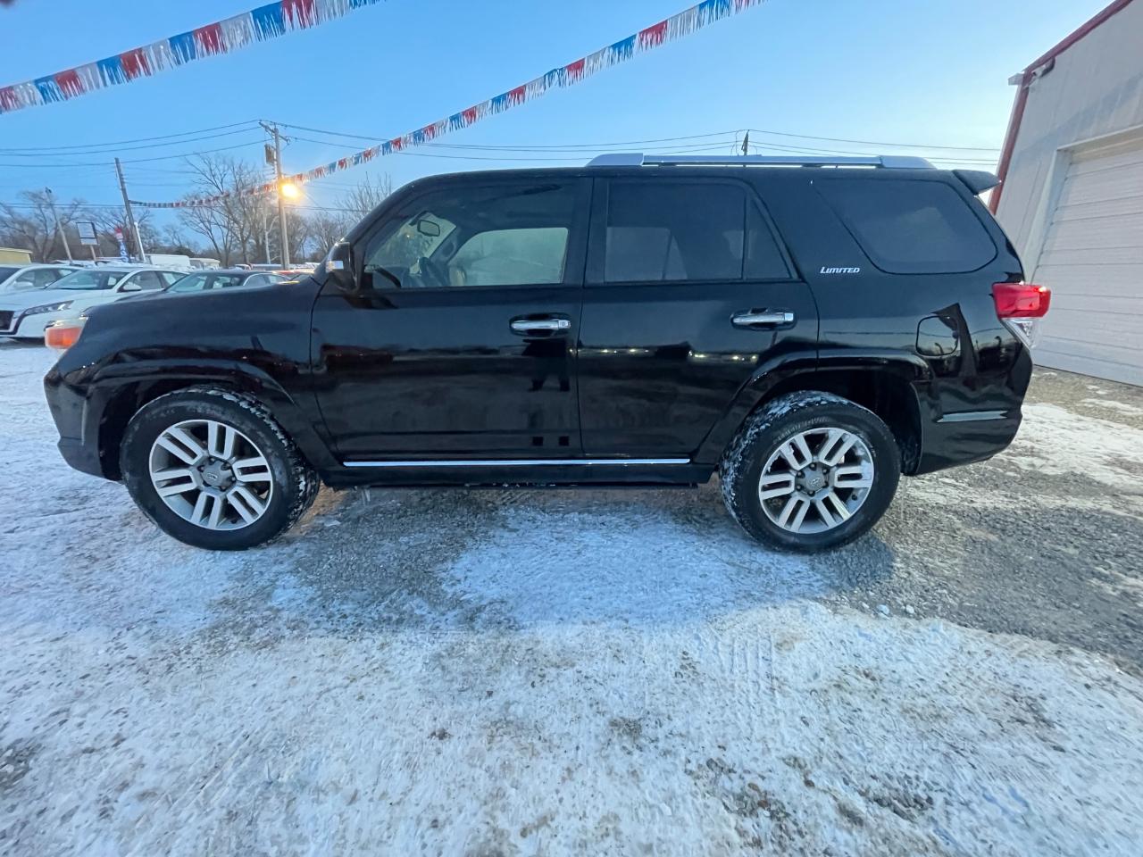 Toyota 4Runner SR5 2WD 2013