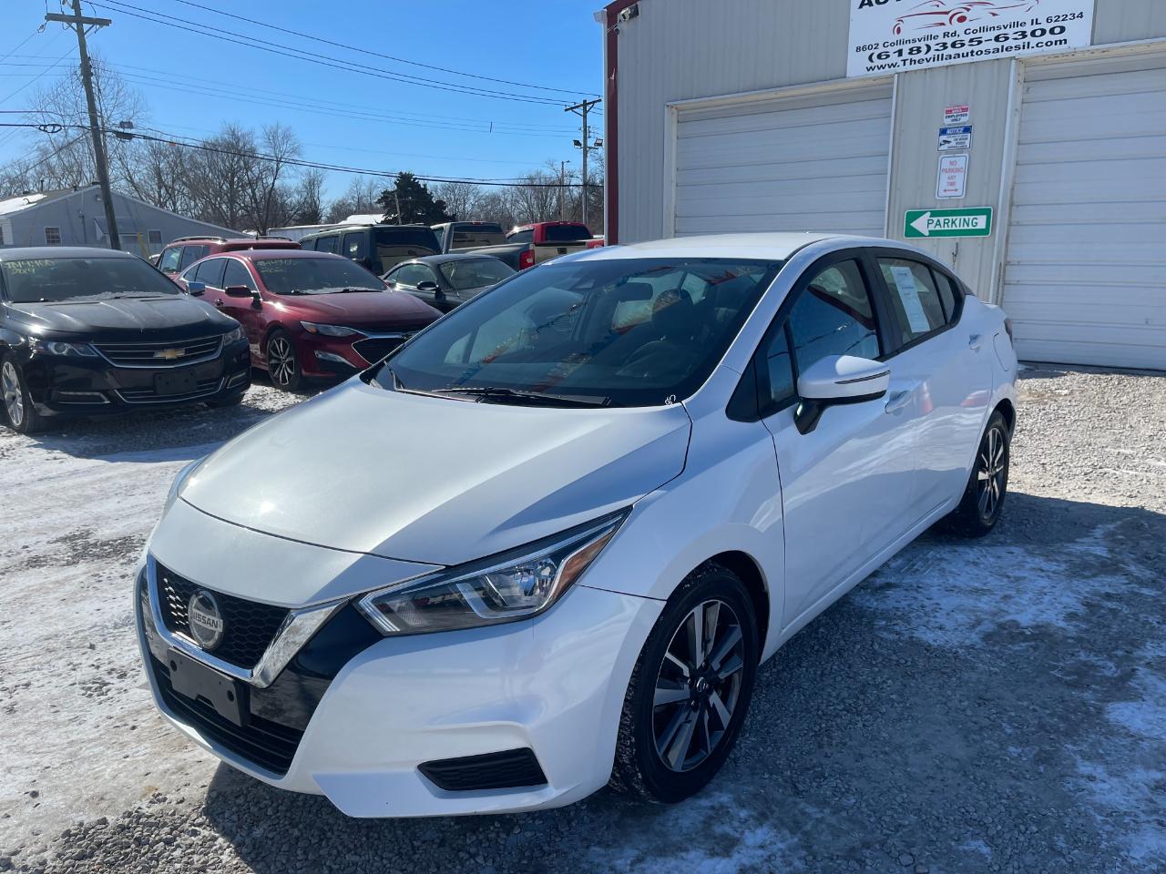 Nissan Versa SV 2021