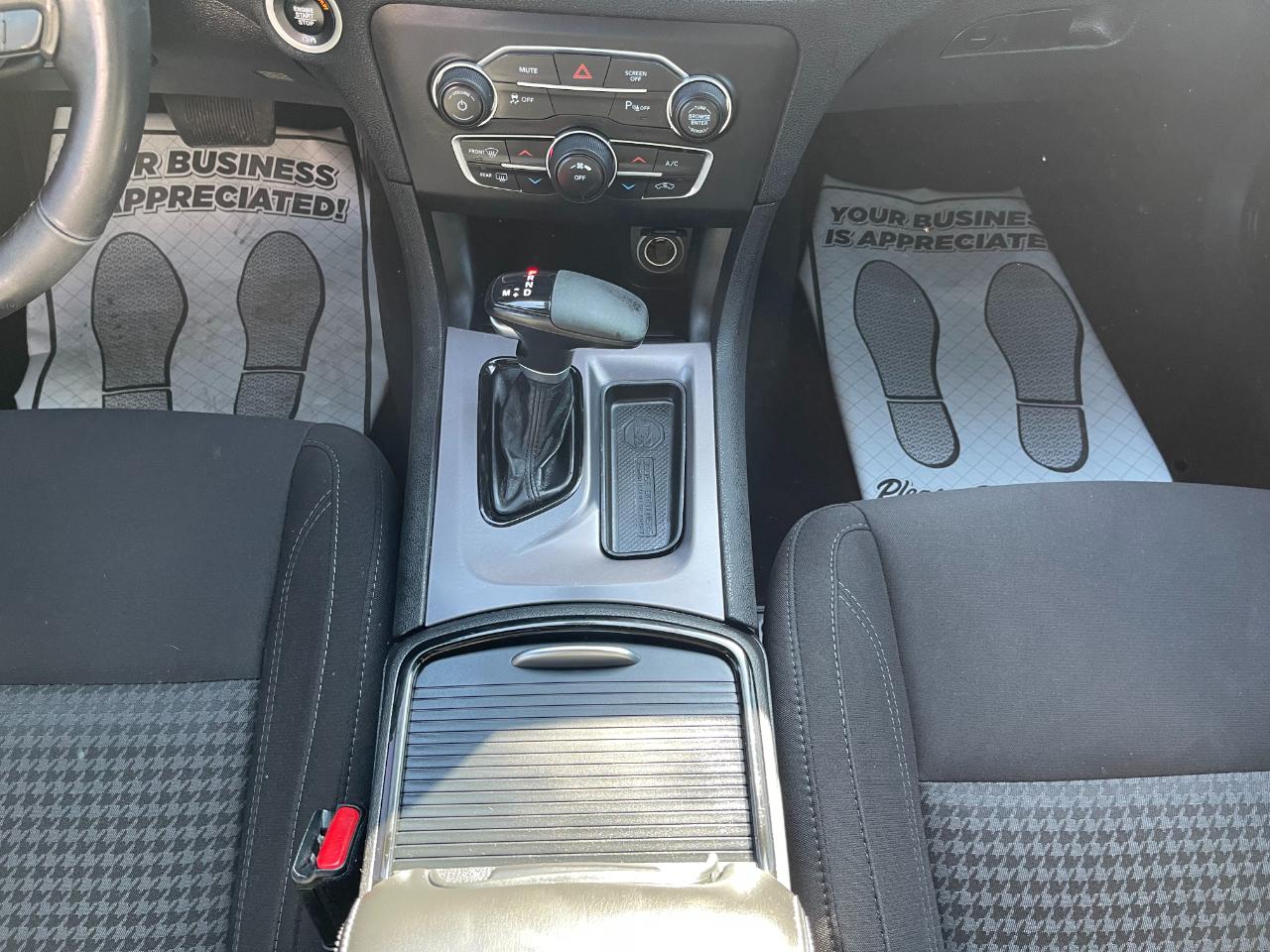 Dodge Charger SXT 2019