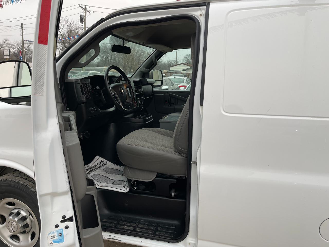 Chevrolet Express 2500 Cargo 2017