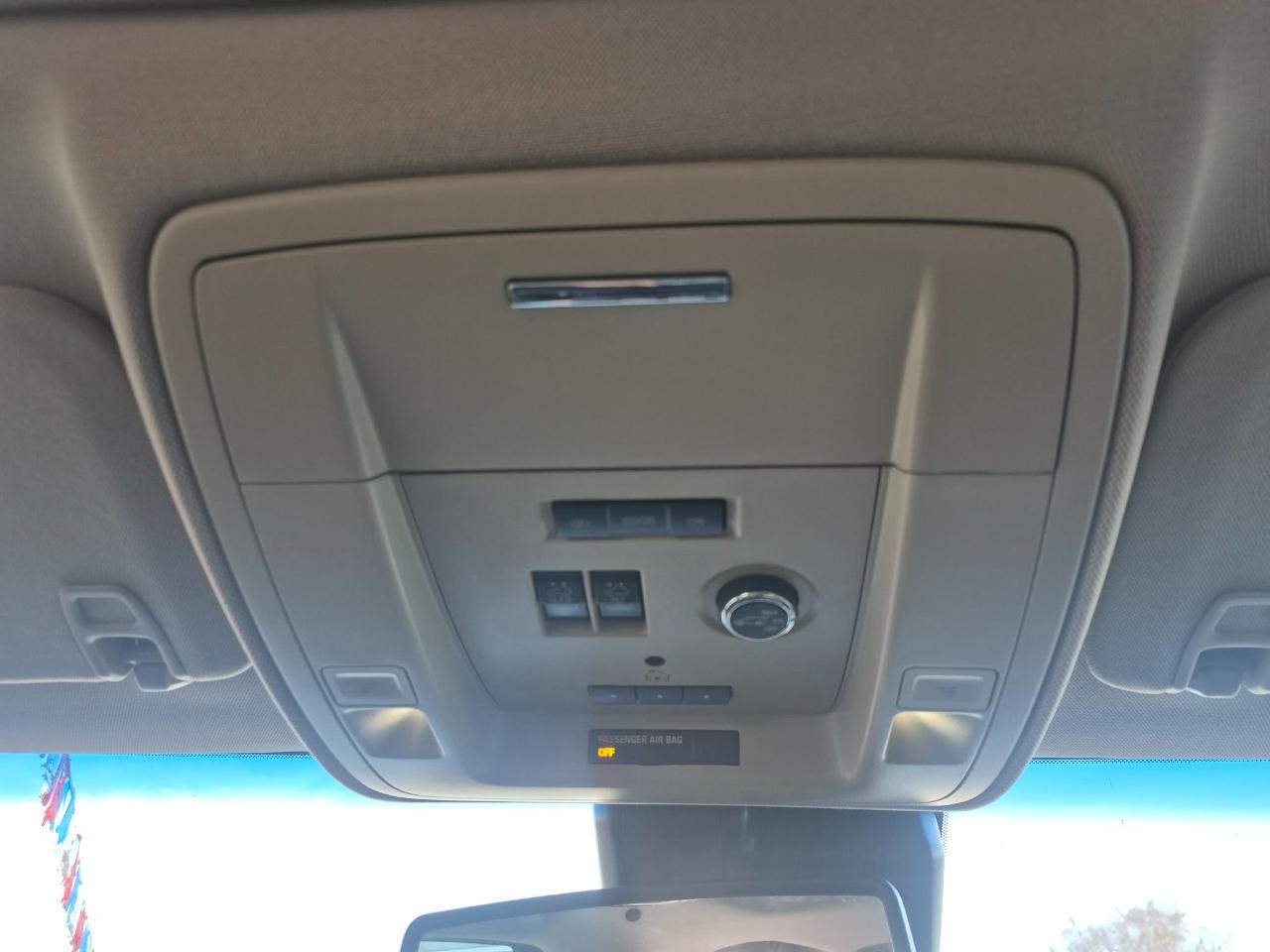 Chevrolet Tahoe LTZ 4WD 2015