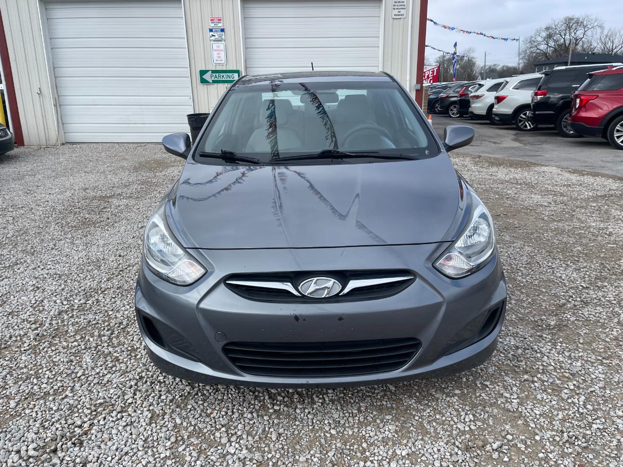 Hyundai Accent GLS 4-Door 2013