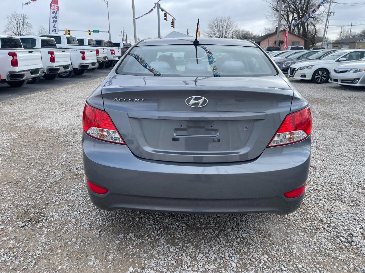 Hyundai Accent GLS 4-Door 2013