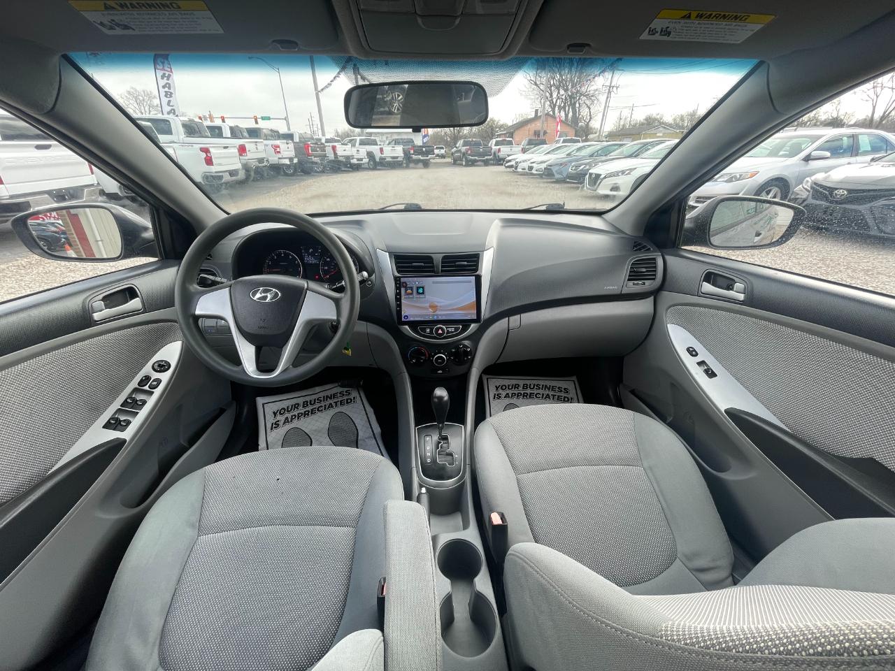 Hyundai Accent GLS 4-Door 2013