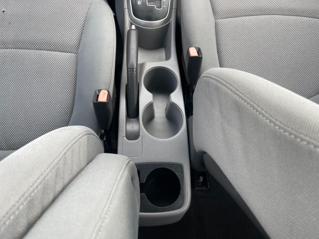 Hyundai Accent GLS 4-Door 2013