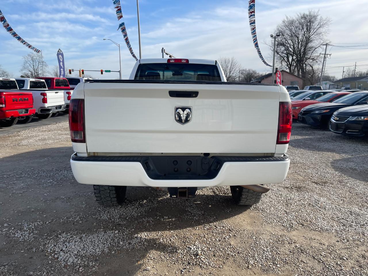 RAM 2500 Tradesman Regular Cab 4WD 2015