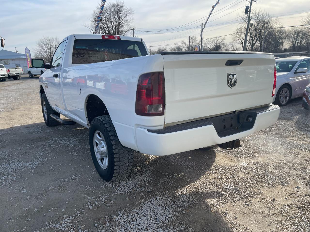 RAM 2500 Tradesman Regular Cab 4WD 2015