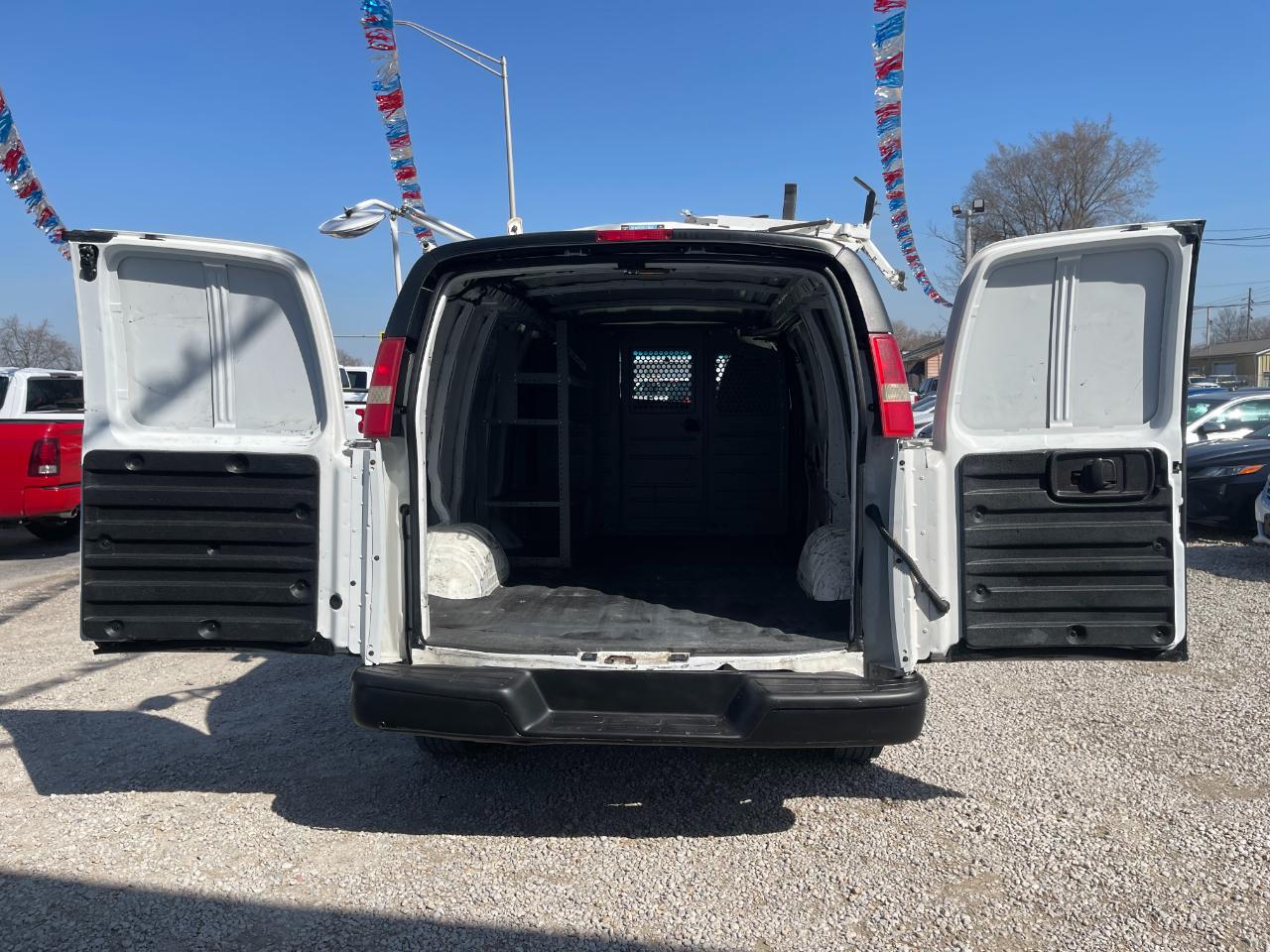 Chevrolet Express 2500 Cargo 2010