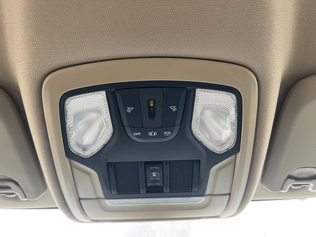 RAM 2500 Tradesman Crew Cab SWB 4WD 2020