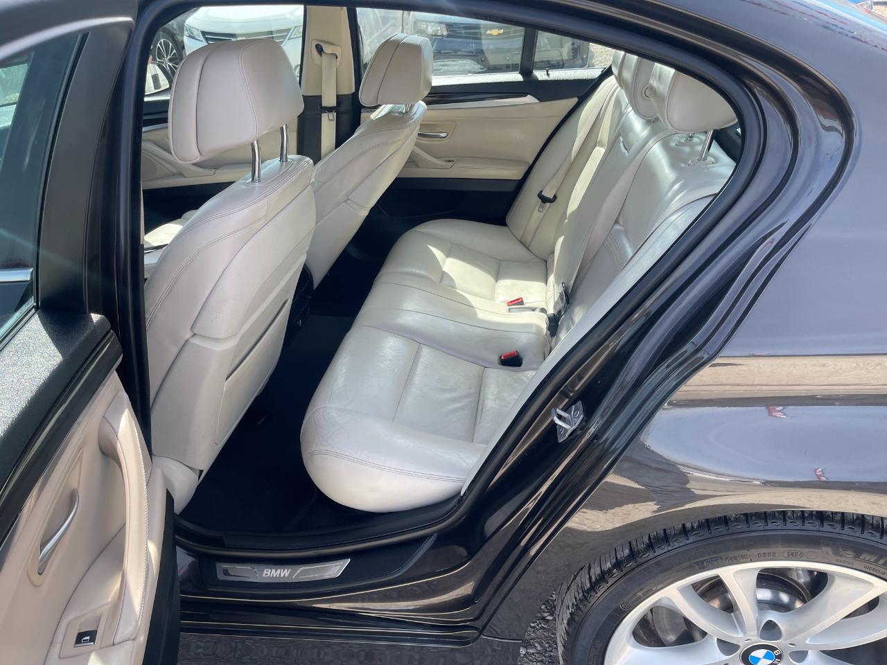 BMW 5-Series 535i xDrive 2016