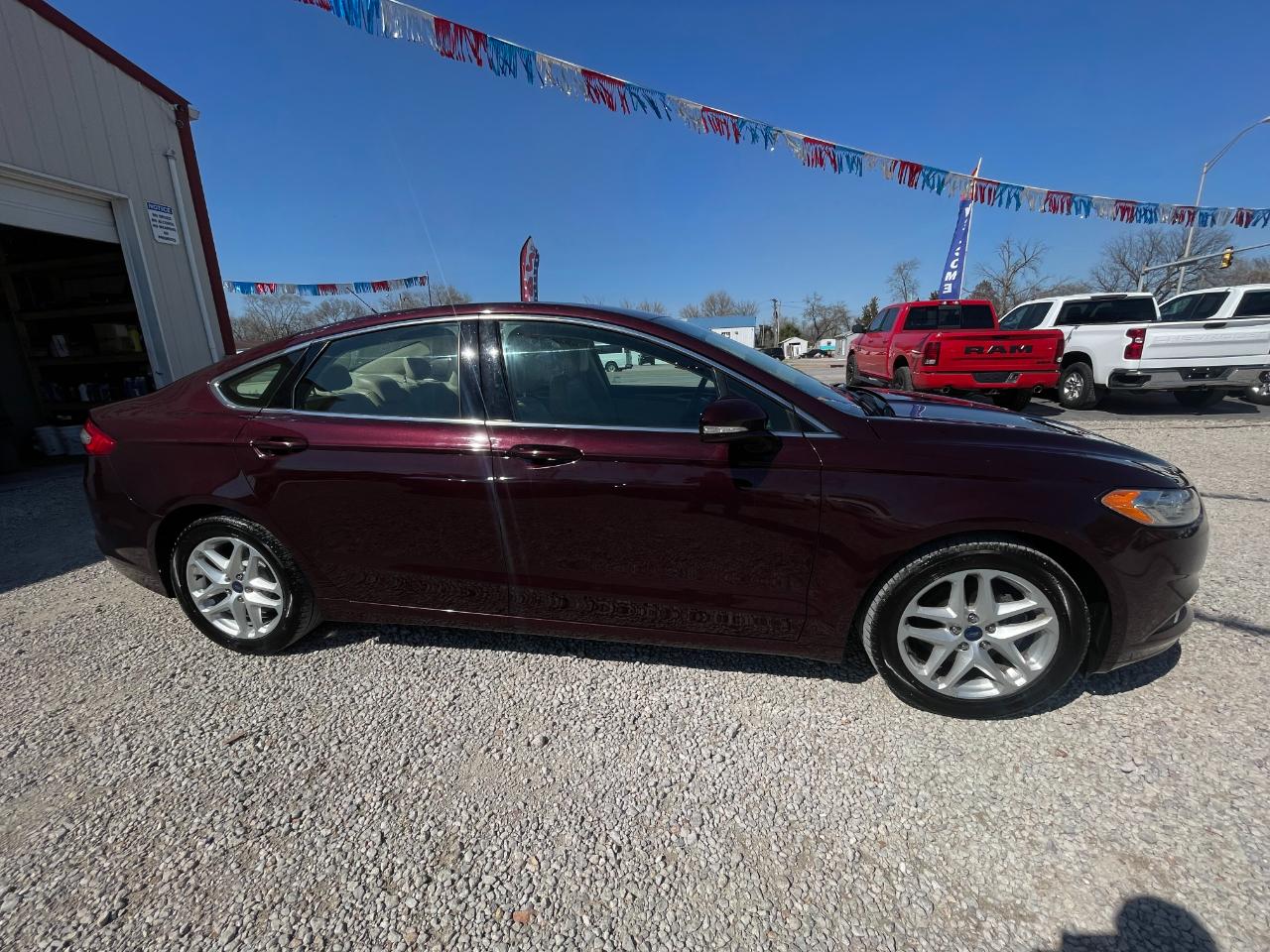 Ford Fusion SE 2013