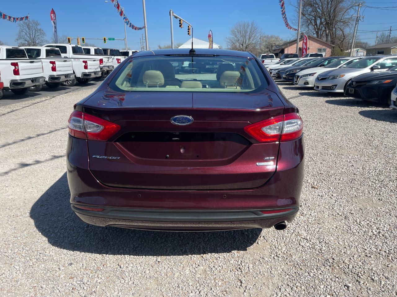 Ford Fusion SE 2013