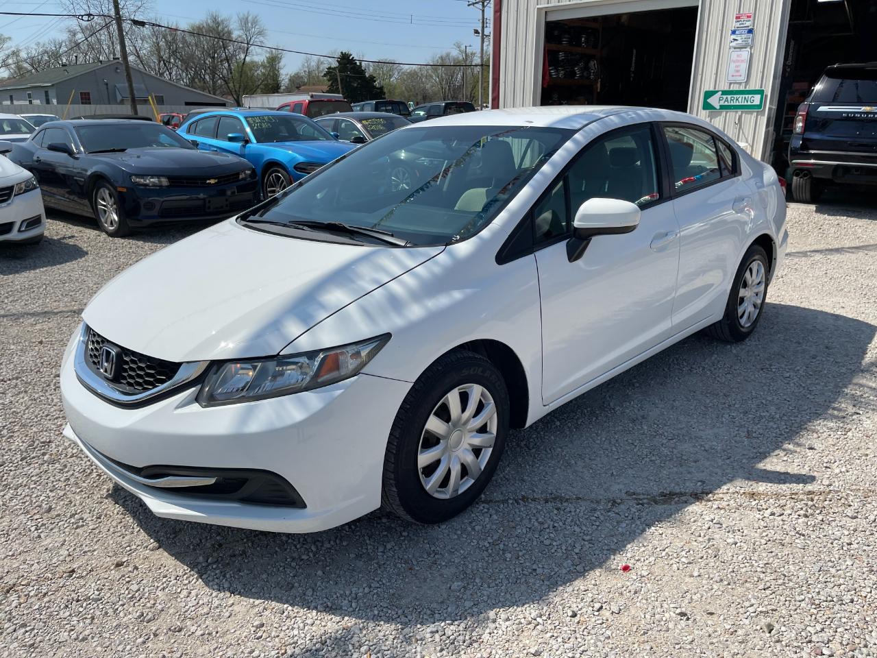 Honda Civic LX Sedan 5-Speed MT 2014