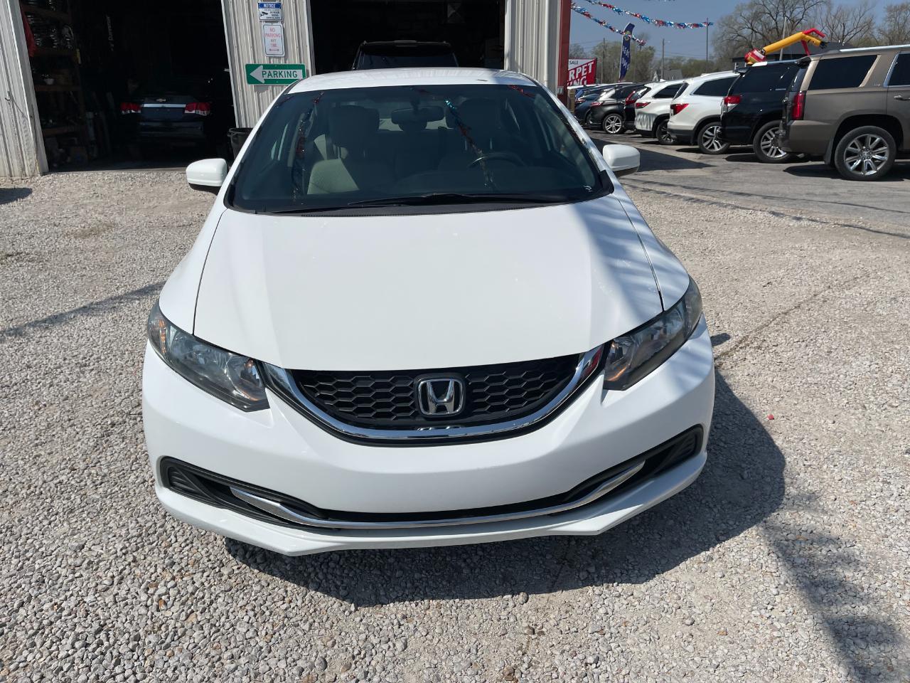 Honda Civic LX Sedan 5-Speed MT 2014