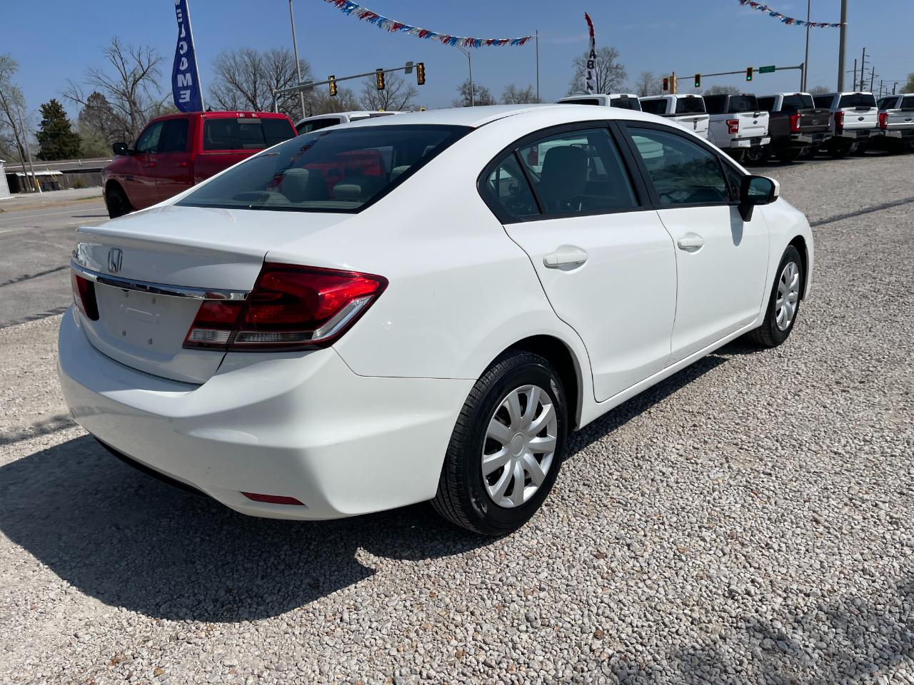 Honda Civic LX Sedan 5-Speed MT 2014