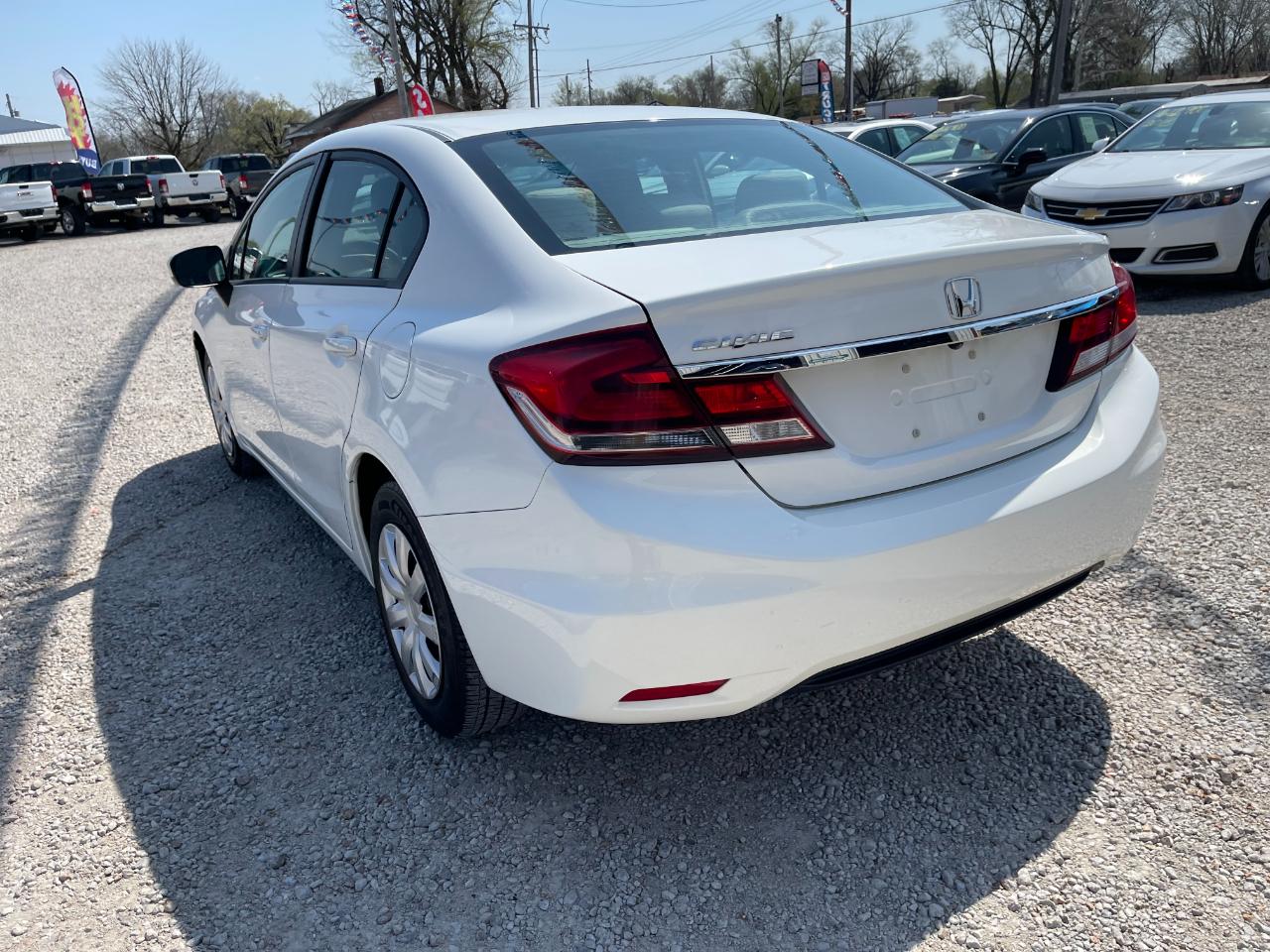 Honda Civic LX Sedan 5-Speed MT 2014