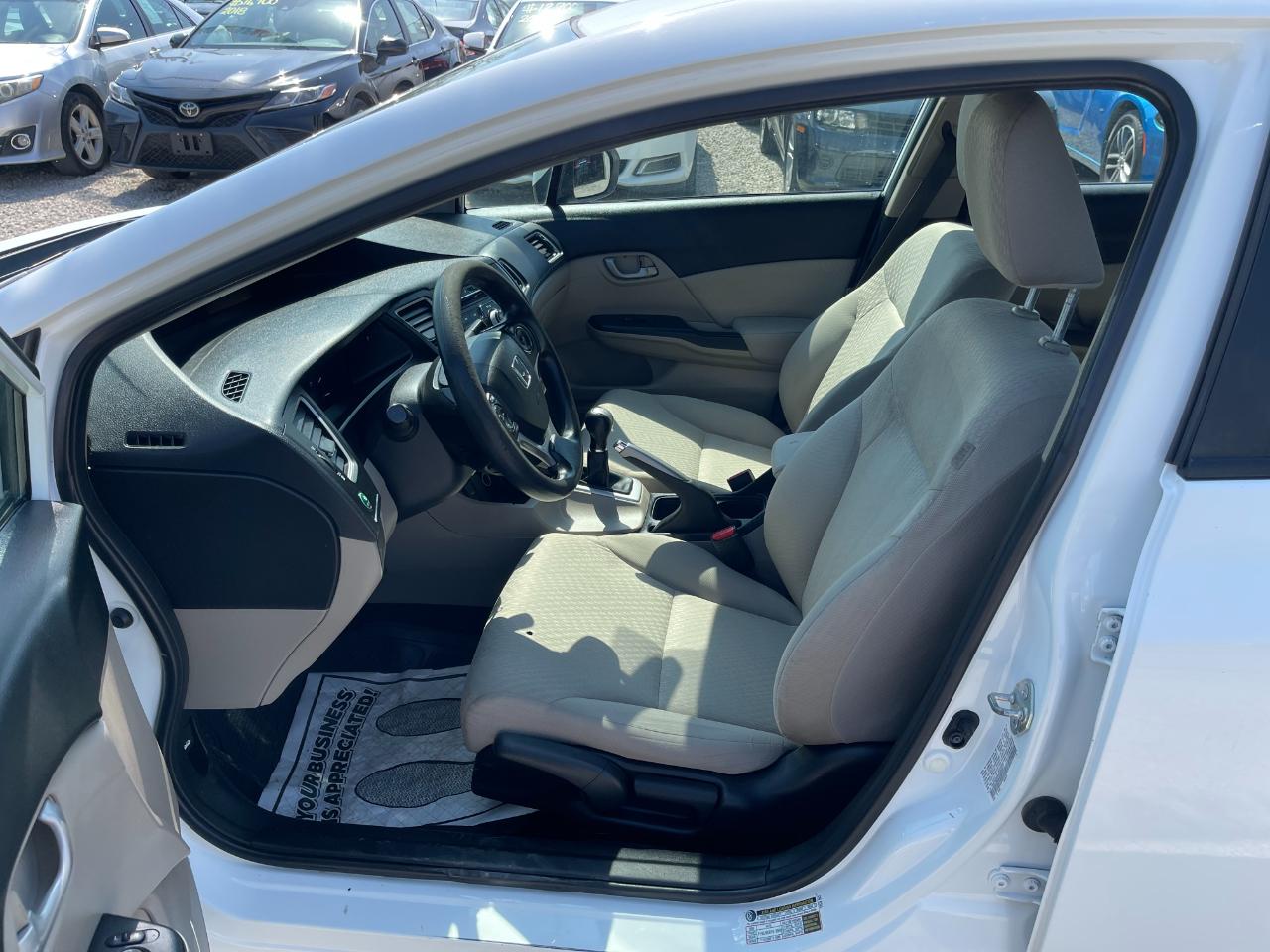 Honda Civic LX Sedan 5-Speed MT 2014