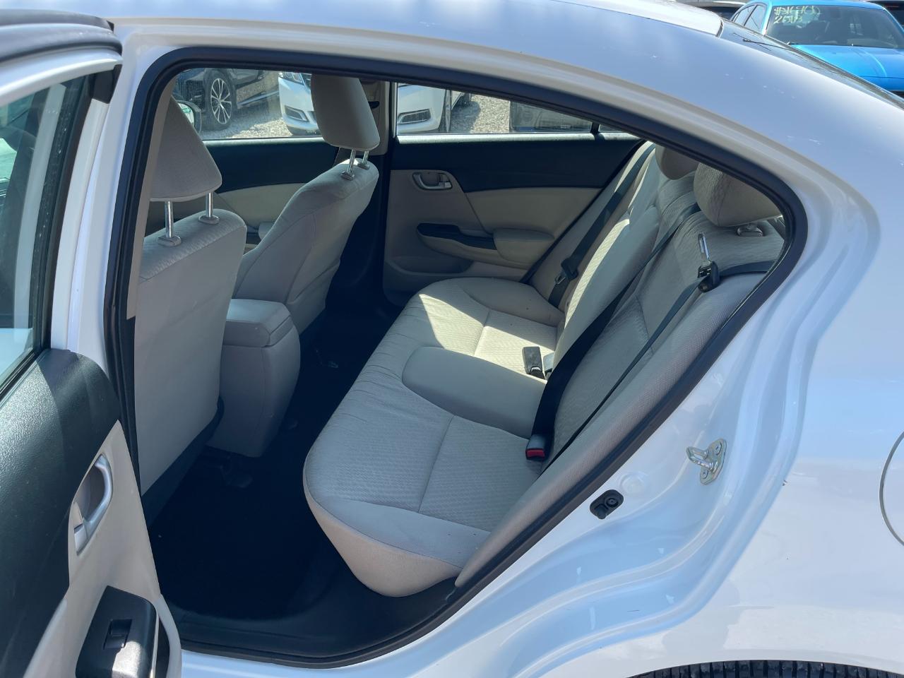 Honda Civic LX Sedan 5-Speed MT 2014