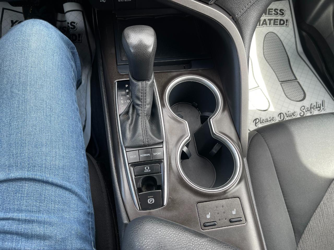 Toyota Camry LE AWD 2022