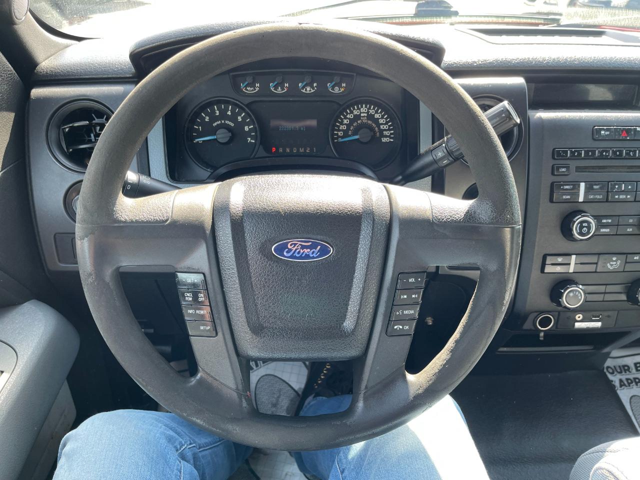 Ford F-150 XLT SuperCab 8-ft. Bed 4WD 2013